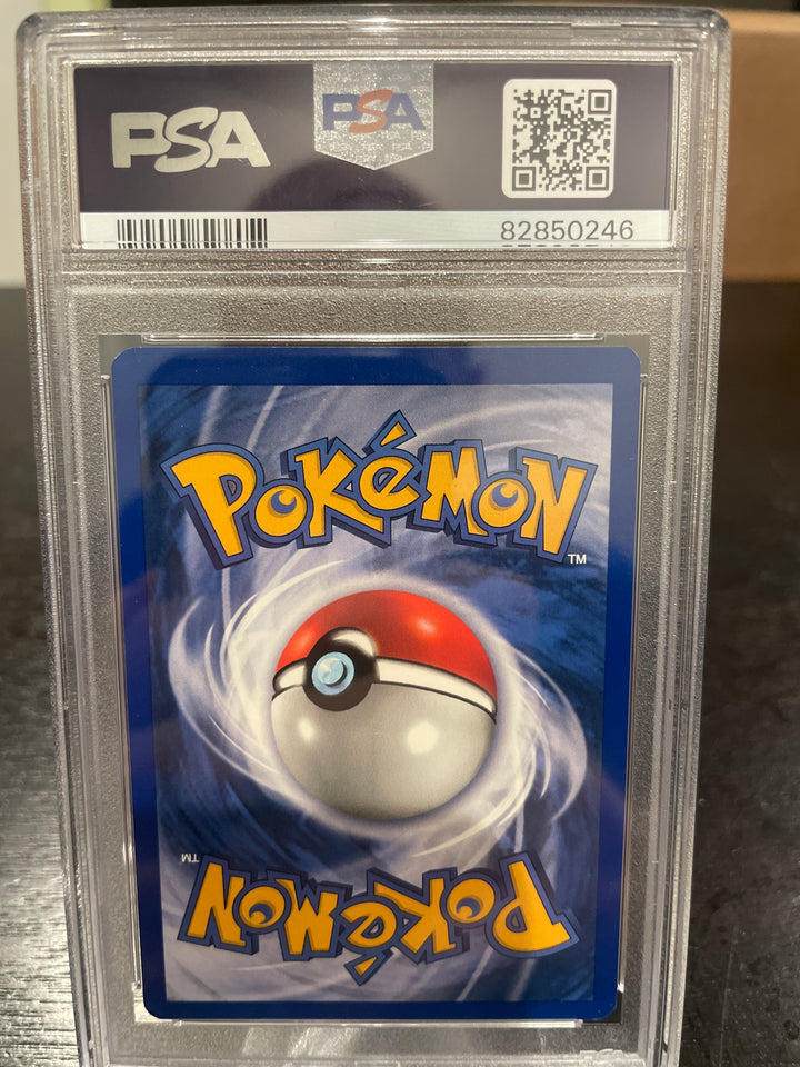 Pokémon TCG 1999 Nidoking Holo, 11/102, PSA 8