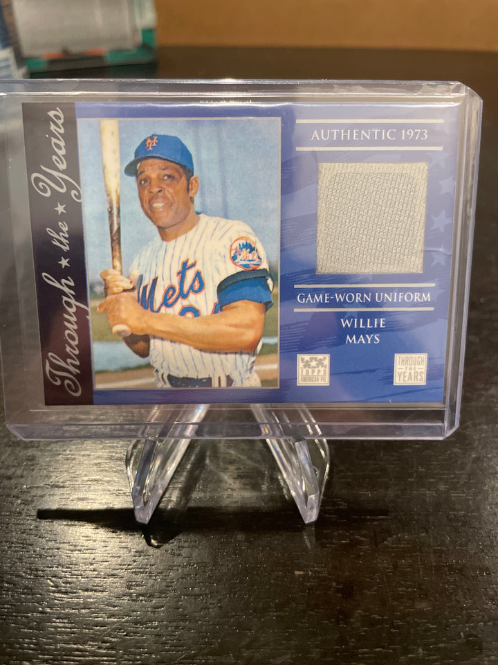 Willie Mays 2002 Topps Through the Years Game Used Jersey Relic