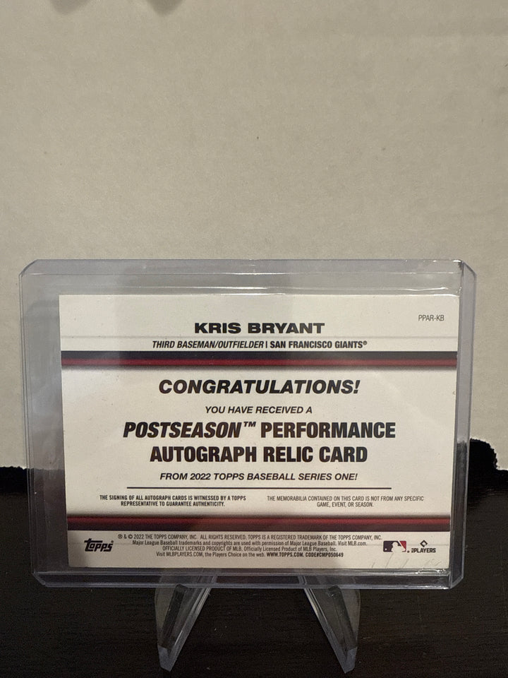 Kris Bryant 2022 Topps Series One Postseason Performance Auto Relic Gold, 01/50