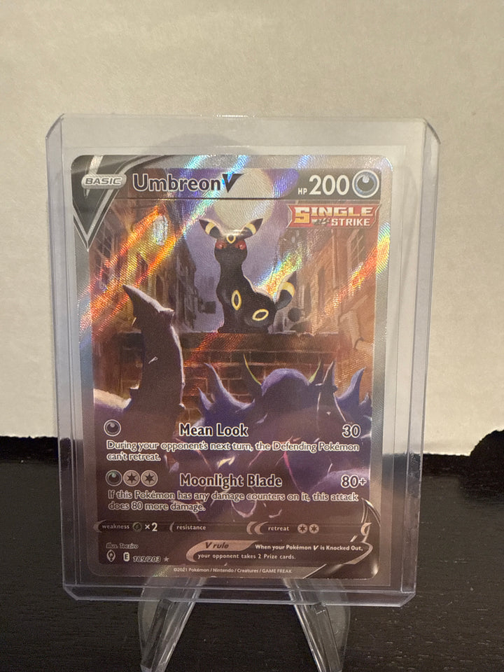 Pokémon TCG 2021 Umbreon V Evolving Skies Alt Art Ultra Rare Holofoil, 189/203