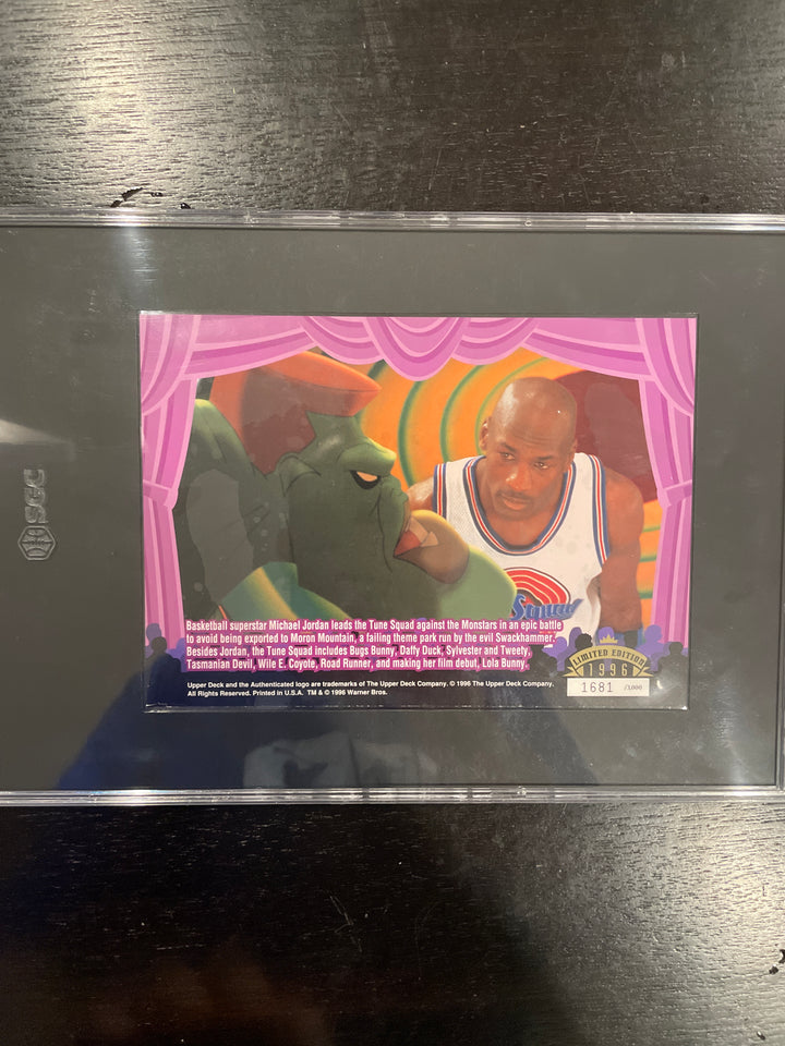 Michael Jordan/Bugs Bunny 1996-1997 Upper Deck Space Jam Gold Facsimile, 1681/3000, SGC 3